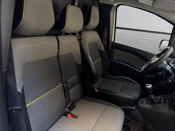 Image véhicule  Renault KANGOO (9)