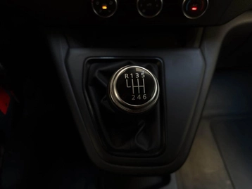 Image véhicule  Renault KANGOO (26)