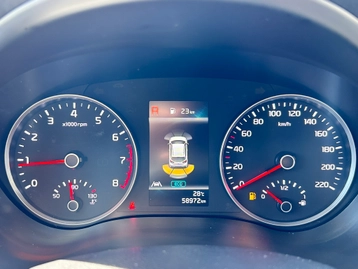 Image véhicule  Kia RIO (8)