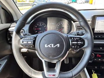 Image véhicule  Kia RIO (17)