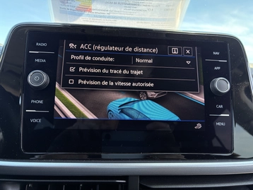 Image véhicule  Volkswagen T-ROC (17)