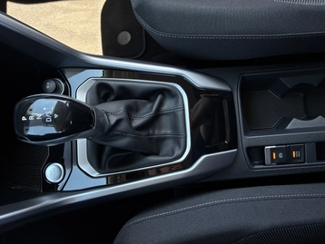 Image véhicule  Volkswagen T-ROC (19)
