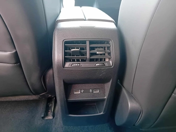 Image véhicule  Peugeot 308 (28)
