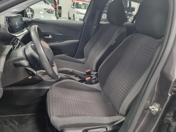 Image véhicule  Peugeot 208 (10)