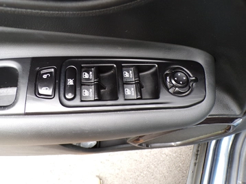 Image véhicule  Jeep RENEGADE (14)
