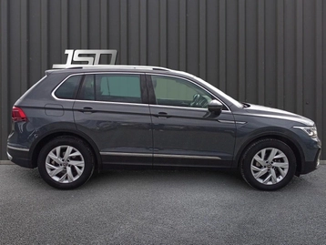 Image véhicule Volkswagen TIGUAN (1) Image véhicule Volkswagen TIGUAN (1)
