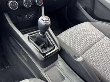 Image véhicule  Renault CLIO (18)