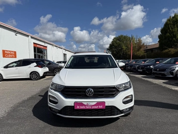 Image véhicule  Volkswagen T-ROC (1)