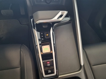 Image véhicule  MG ZS (12)