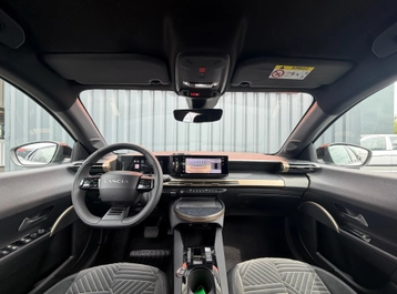 Image véhicule  Lancia YPSILON (6)