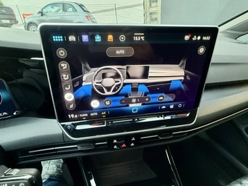 Image véhicule  Volkswagen GOLF (28)