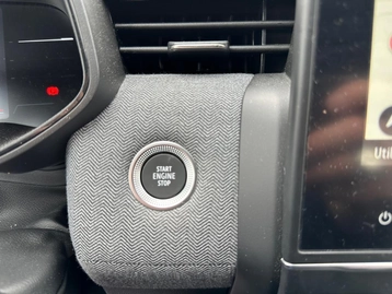 Image véhicule  Renault CLIO (34)