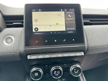 Image véhicule  Renault CLIO (26)