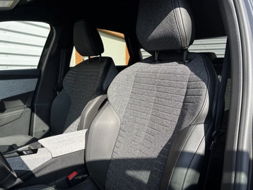 Image véhicule  Peugeot 3008 (3) (4)