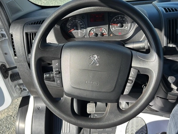 Image véhicule  Peugeot BOXER FOURGON (7)