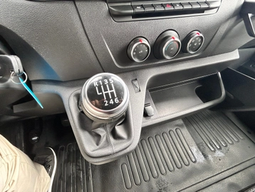 Image véhicule  Renault MASTER (9)