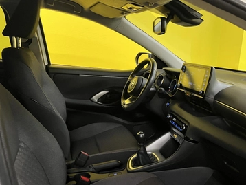 Image véhicule Toyota YARIS (18) Image véhicule Toyota YARIS (18)