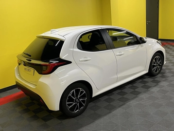 Image véhicule Toyota YARIS (4) Image véhicule Toyota YARIS (4)