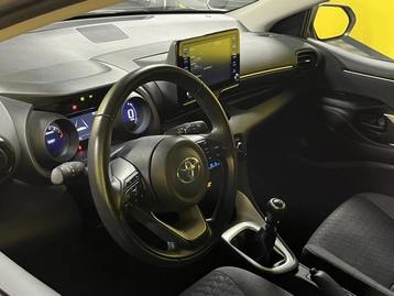 Image véhicule Toyota YARIS (7) Image véhicule Toyota YARIS (7)