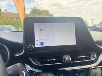 Image véhicule  Toyota C-HR (32)