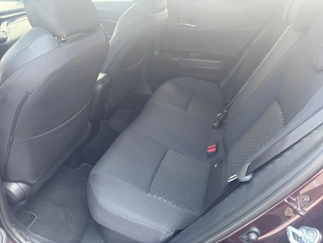 Image véhicule  Toyota C-HR (18)