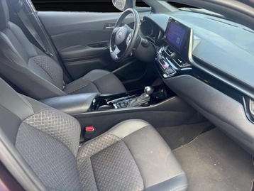 Image véhicule  Toyota C-HR (17)