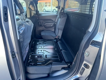 Image véhicule  Opel Combo (14)