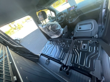 Image véhicule  Opel Combo (16)