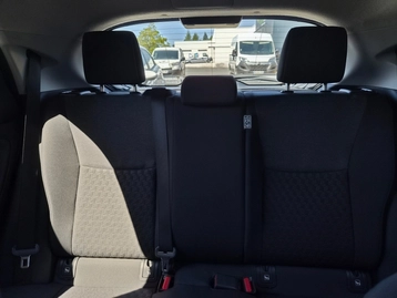 Image véhicule  Toyota YARIS (15)