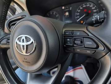 Image véhicule  Toyota YARIS (6)