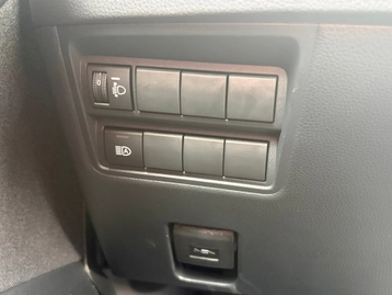 Image véhicule  Toyota YARIS (21)