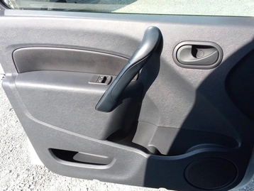 Image véhicule Renault KANGOO (35) Image véhicule Renault KANGOO (35)