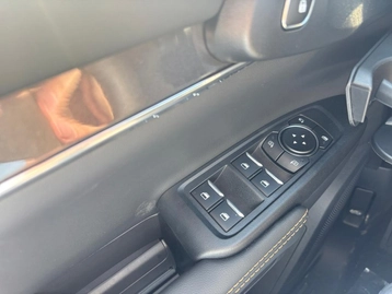 Image véhicule  Ford RANGER (21)