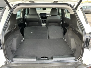 Image véhicule  Jeep AVENGER (18)