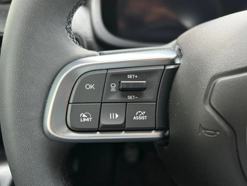 Image véhicule  Jeep AVENGER (23)