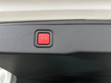 Image véhicule  Jeep AVENGER (20)