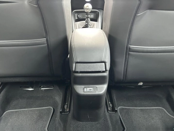 Image véhicule  Jeep AVENGER (37)