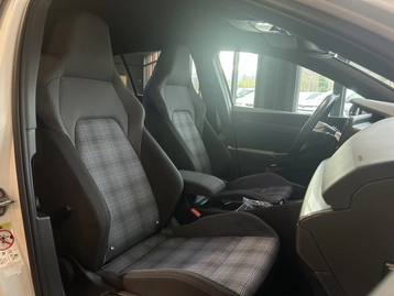 Image véhicule  Volkswagen GOLF (6)