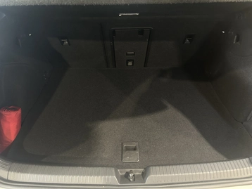 Image véhicule  Volkswagen GOLF (13)