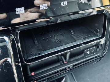 Image véhicule  Hyundai Staria (39)