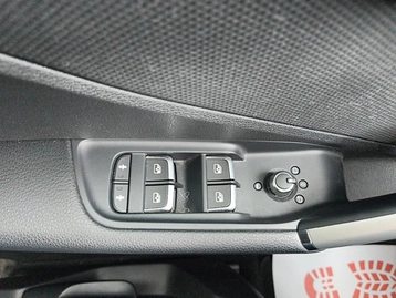 Image véhicule  Audi Q2 (23)