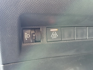 Image véhicule  Peugeot 208 (14)