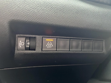 Image véhicule  Peugeot 2008 (24)