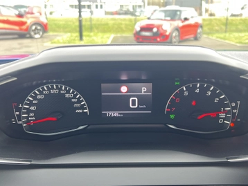 Image véhicule  Peugeot 2008 (33)