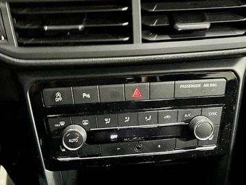 Image véhicule  Volkswagen T-CROSS (14)