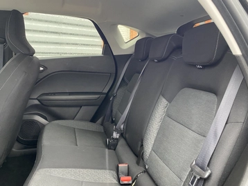 Image véhicule  Renault CAPTUR (4)