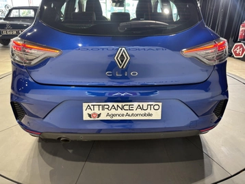 Image véhicule  Renault CLIO (43)