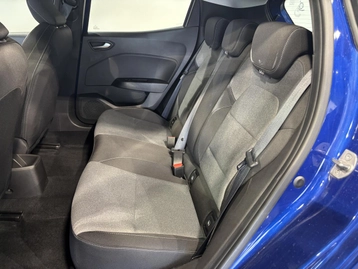 Image véhicule  Renault CLIO (24)