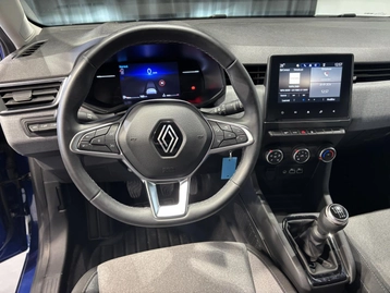 Image véhicule  Renault CLIO (10)