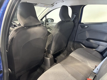 Image véhicule  Renault CLIO (23)